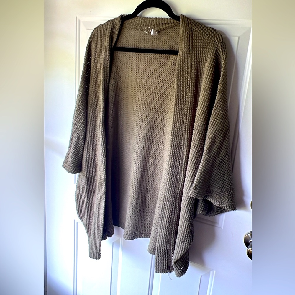 Olive Green Short Sleeve Cardigan